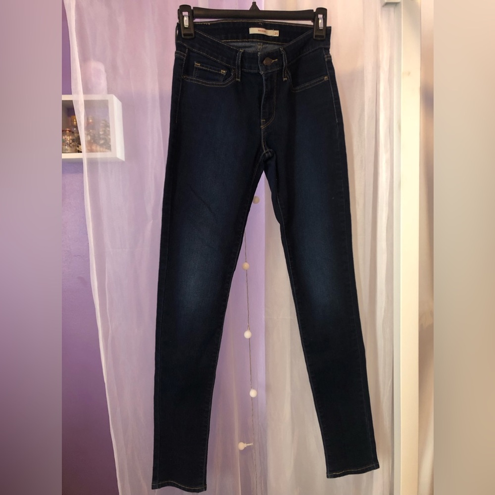 Levi’s 711 Skinny Women’s Jeans
